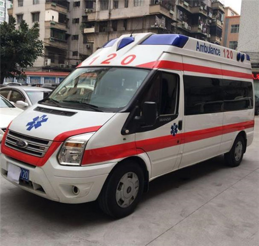 石屏信赖我们的救护车出租，让转院不再艰难